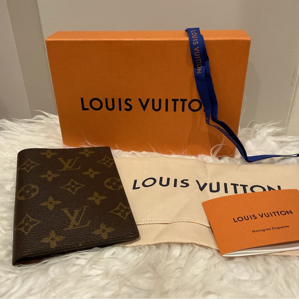 Louis Vuitton Monogram Passport Holder